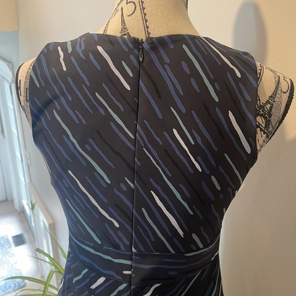 KENNETH COLE MIDI DRESS - Picture 4 of 6